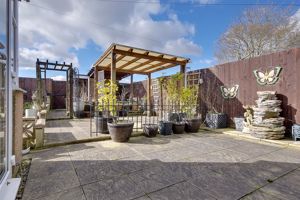 Rear External:- click for photo gallery